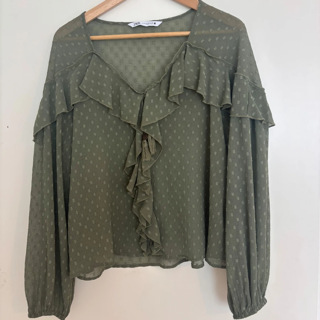 Zara långärmad blus