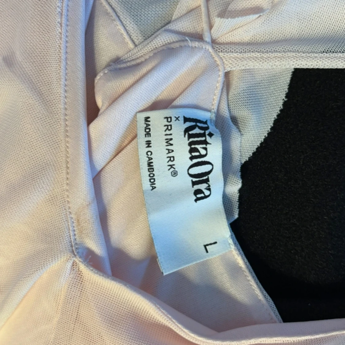 Ljusrosa långklänning Rita Ora x Primark - 2