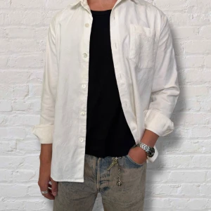 Our legacy shirt 100% cotton - From SS2015 collection. Made in portogal in excellent condition except som few very subtle stains (please ask for pictures). Size 46 mens/eu small