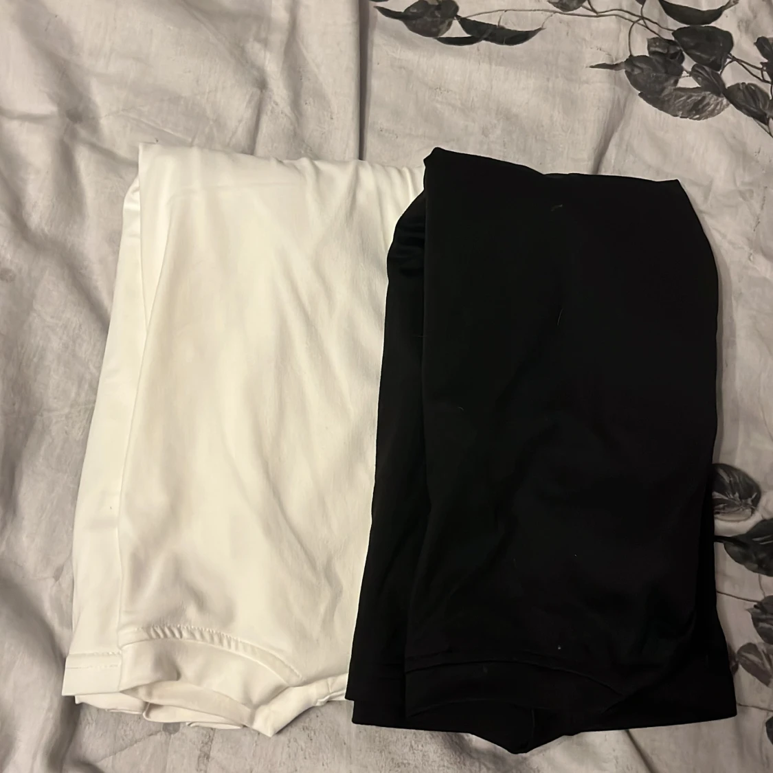 2-pack långärmade v-ringade tröjor Shein - 4