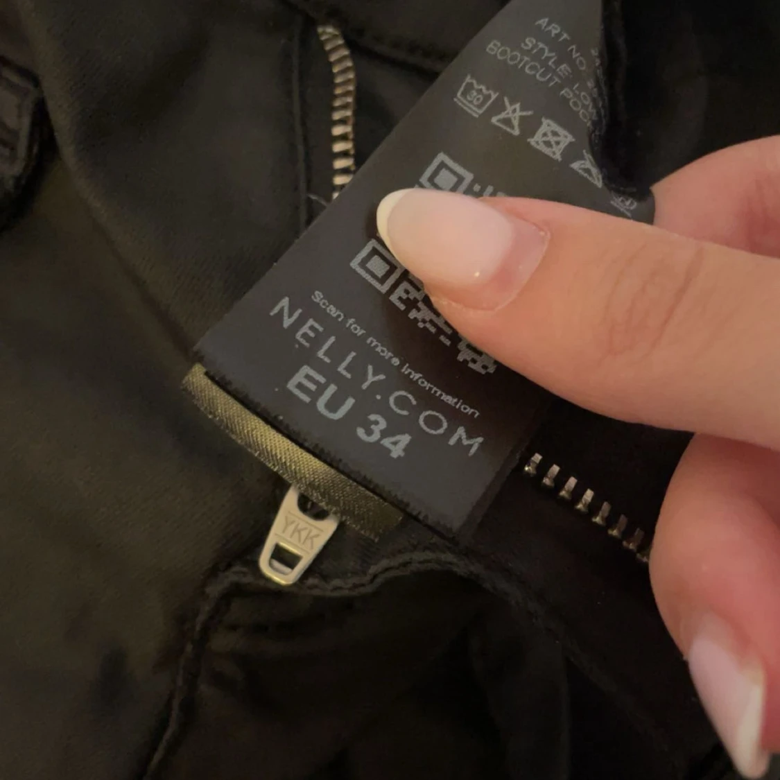 Svarta lågmidjade bootcut-byxor från Nelly - 3