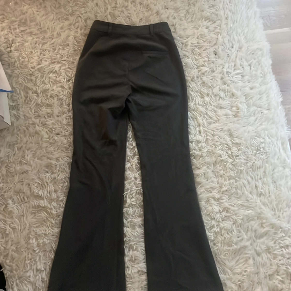 svart/grå bootcut kostymbyxor - 1