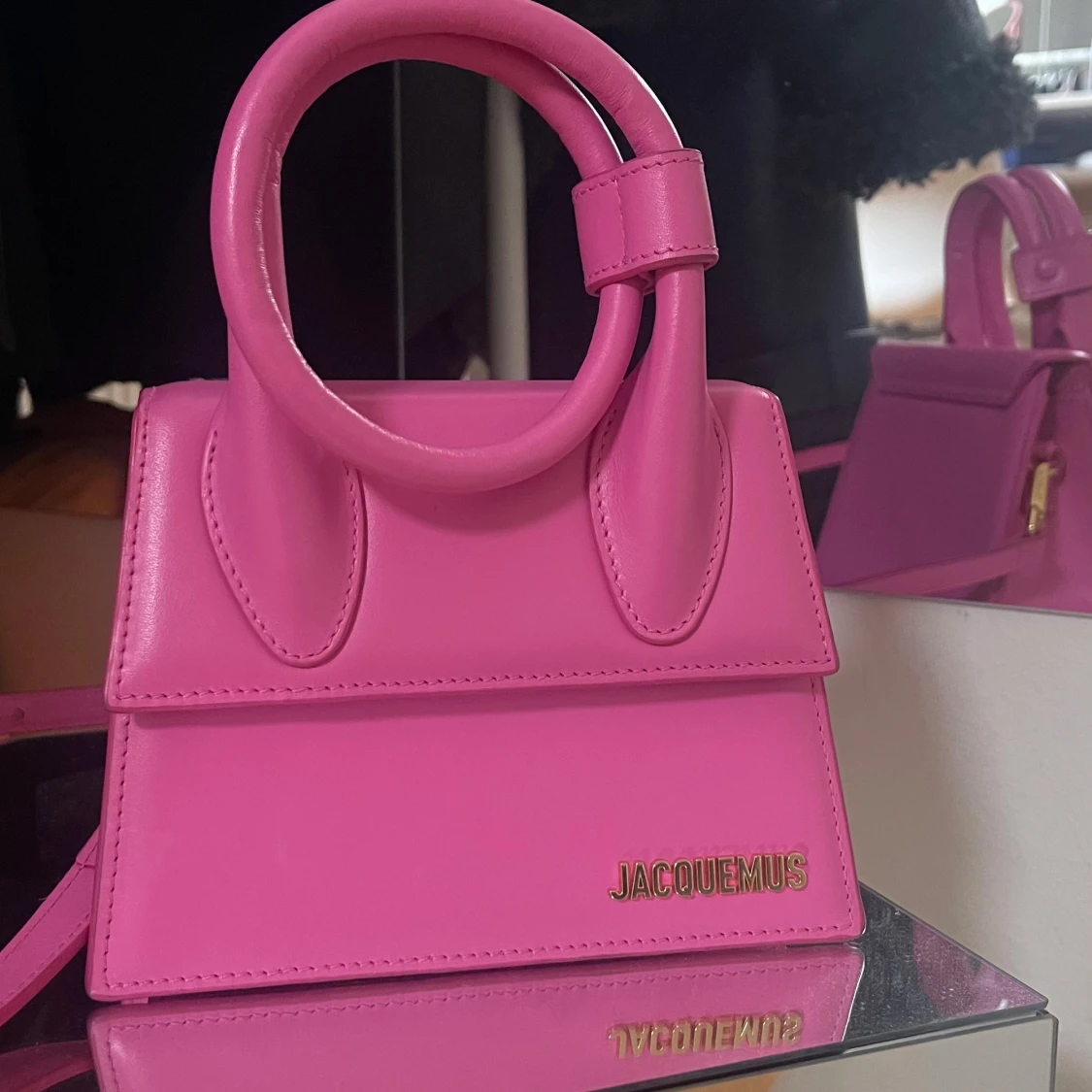 Rosa handväska från Jacquemus - 1