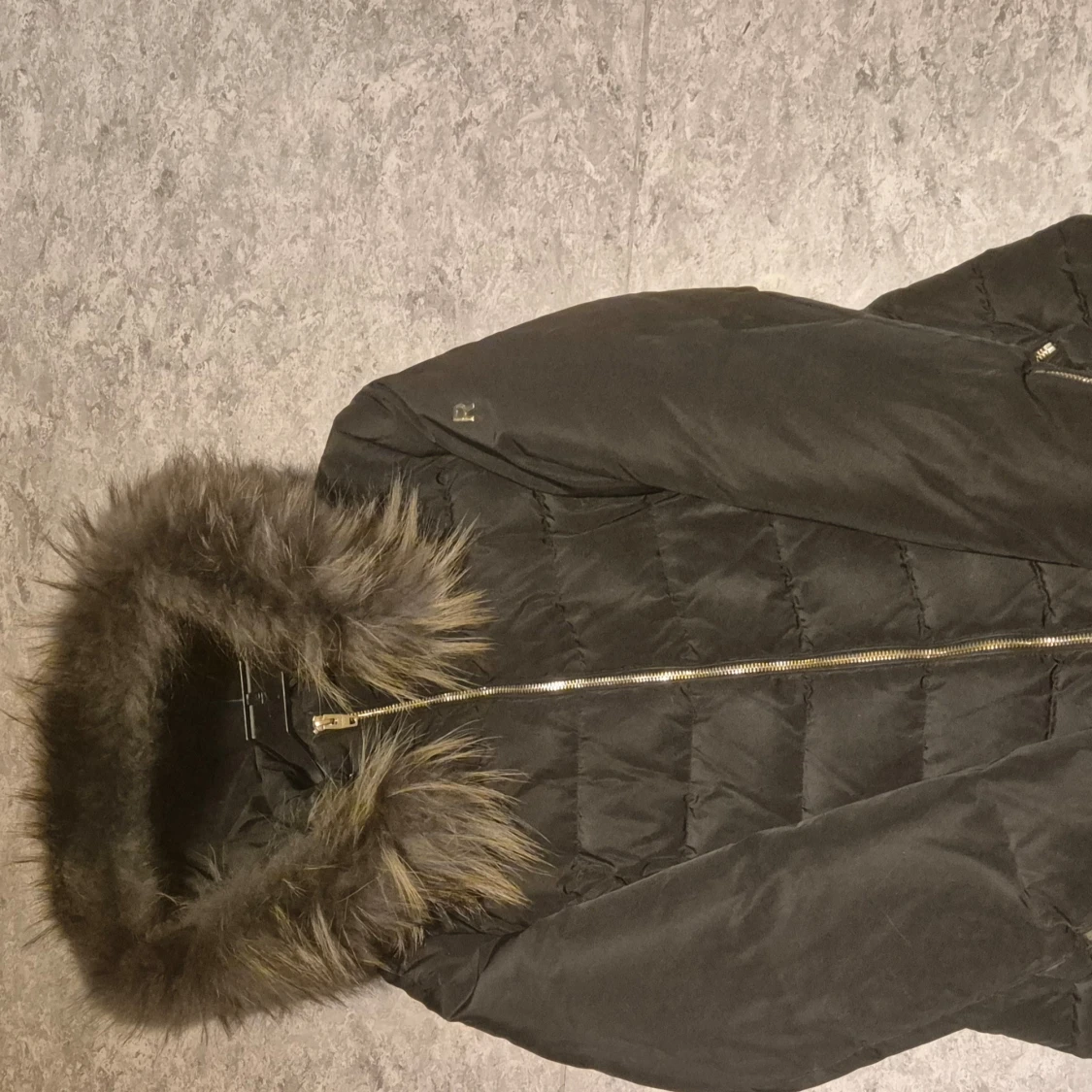 Svart dunjacka från Rockandblue - 1