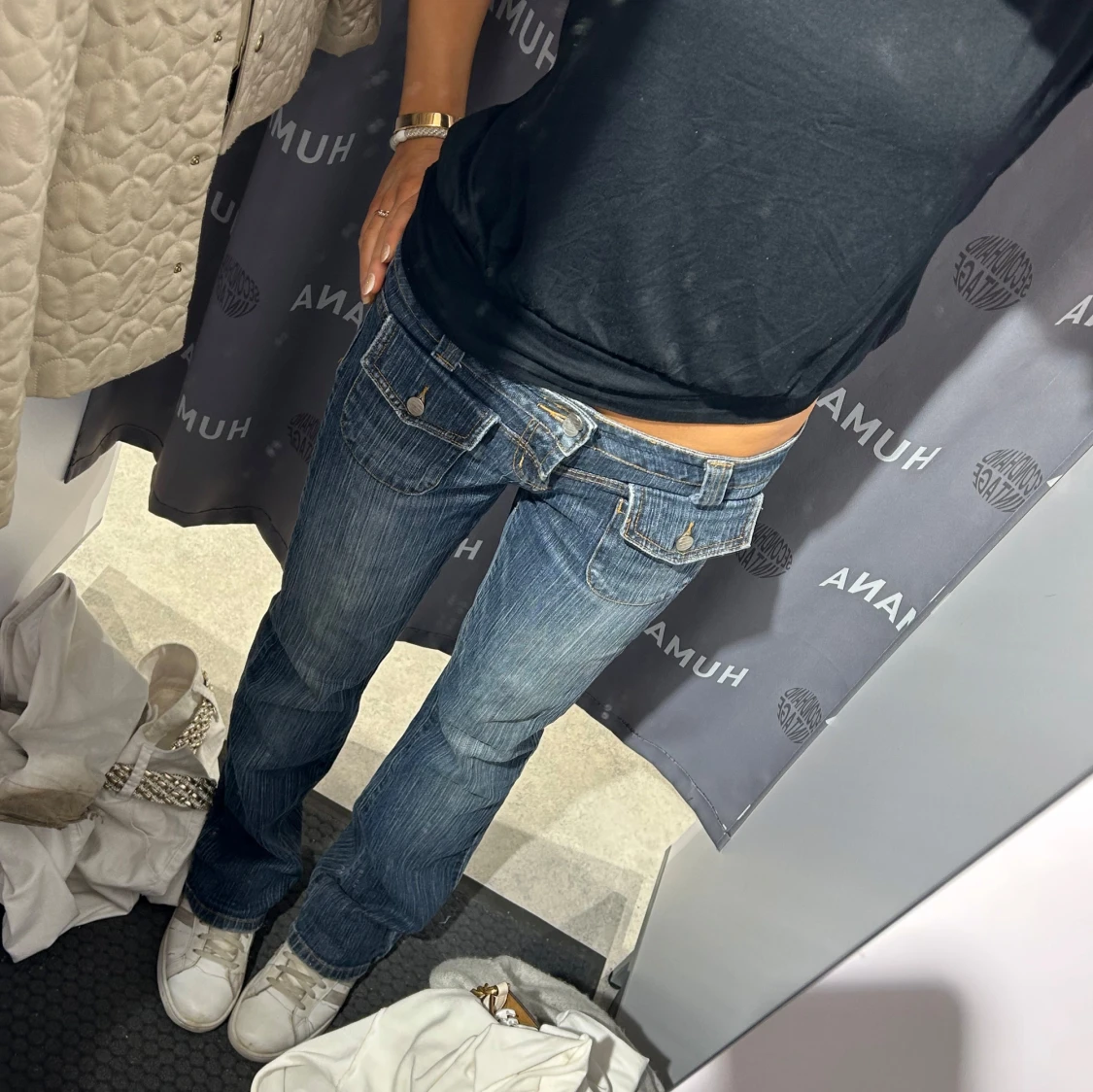 jeans