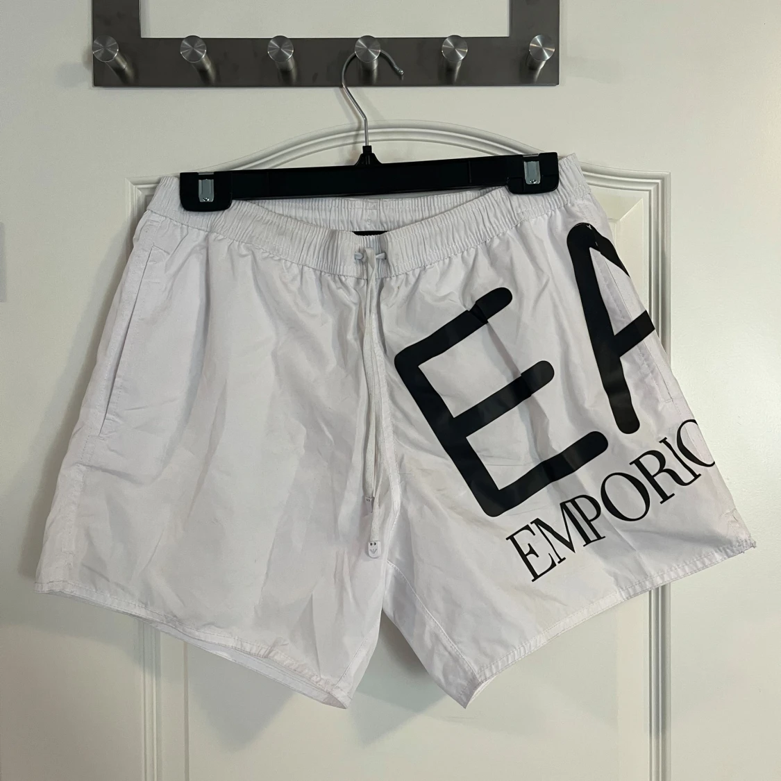 Ea7 badshorts