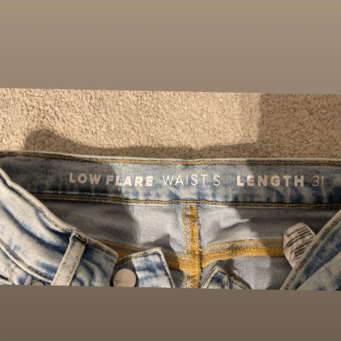 Ljusblå jeans med låg midja - 2