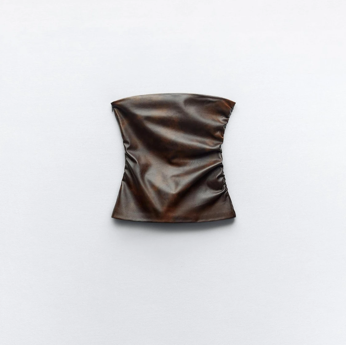 Brun tubtopp i skinnimitation från Zara - 3