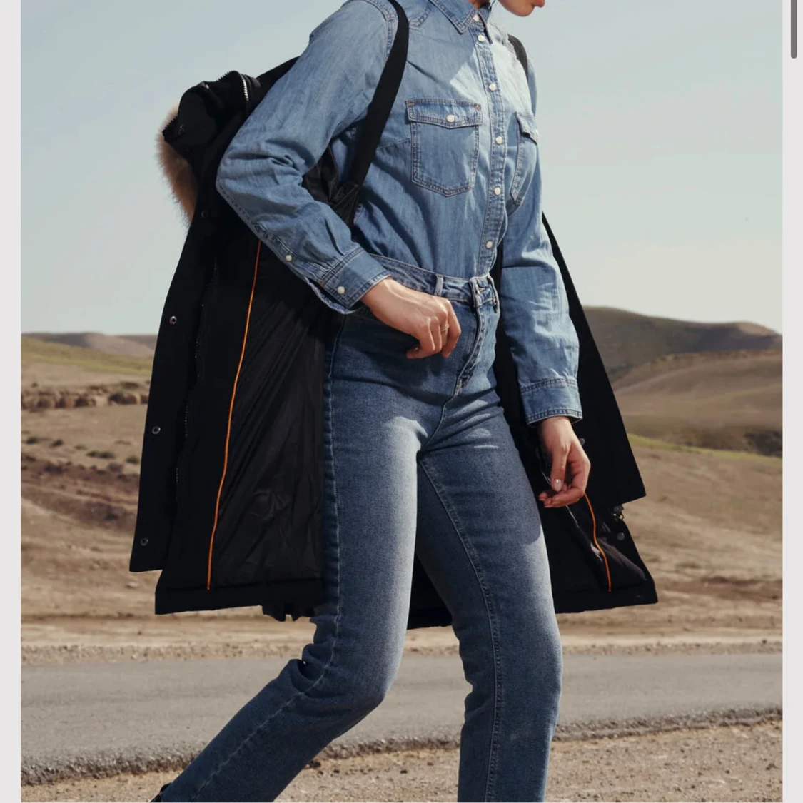 Svart dunjacka med päls från Subway - 2