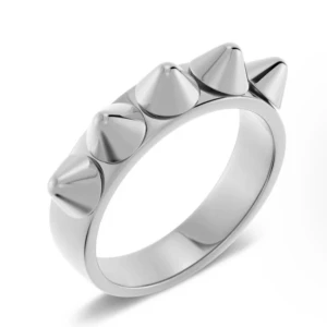 Edblad ring  - Cool silvrig ring från Edblad med nitar. Säljer då jag ej använder silversmycken. Ringen är i mycket bra skick och är nästan aldrig använd! 💕💕
