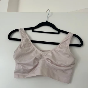 Mjuk bh  - Mjuk bh, säljes då den ej kommer till användning.