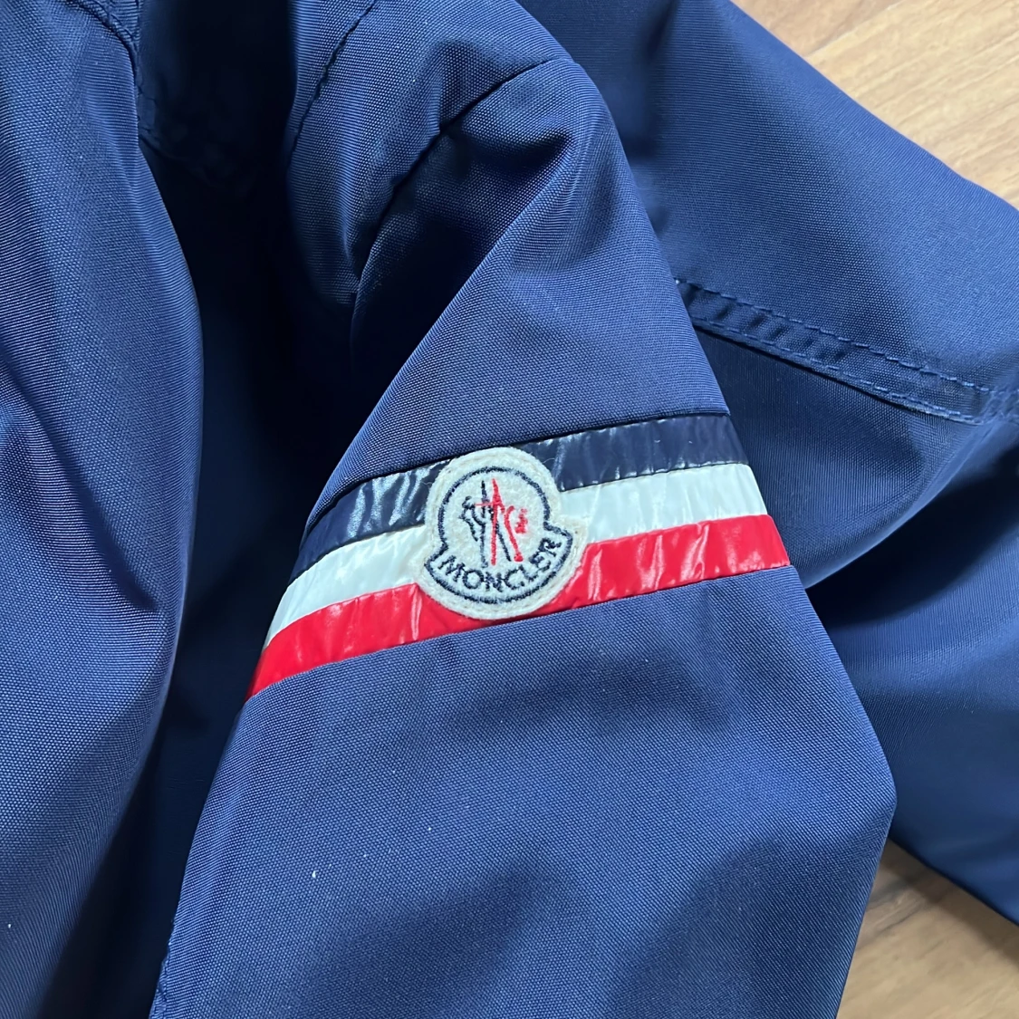 Blå vindjacka från Moncler - 2