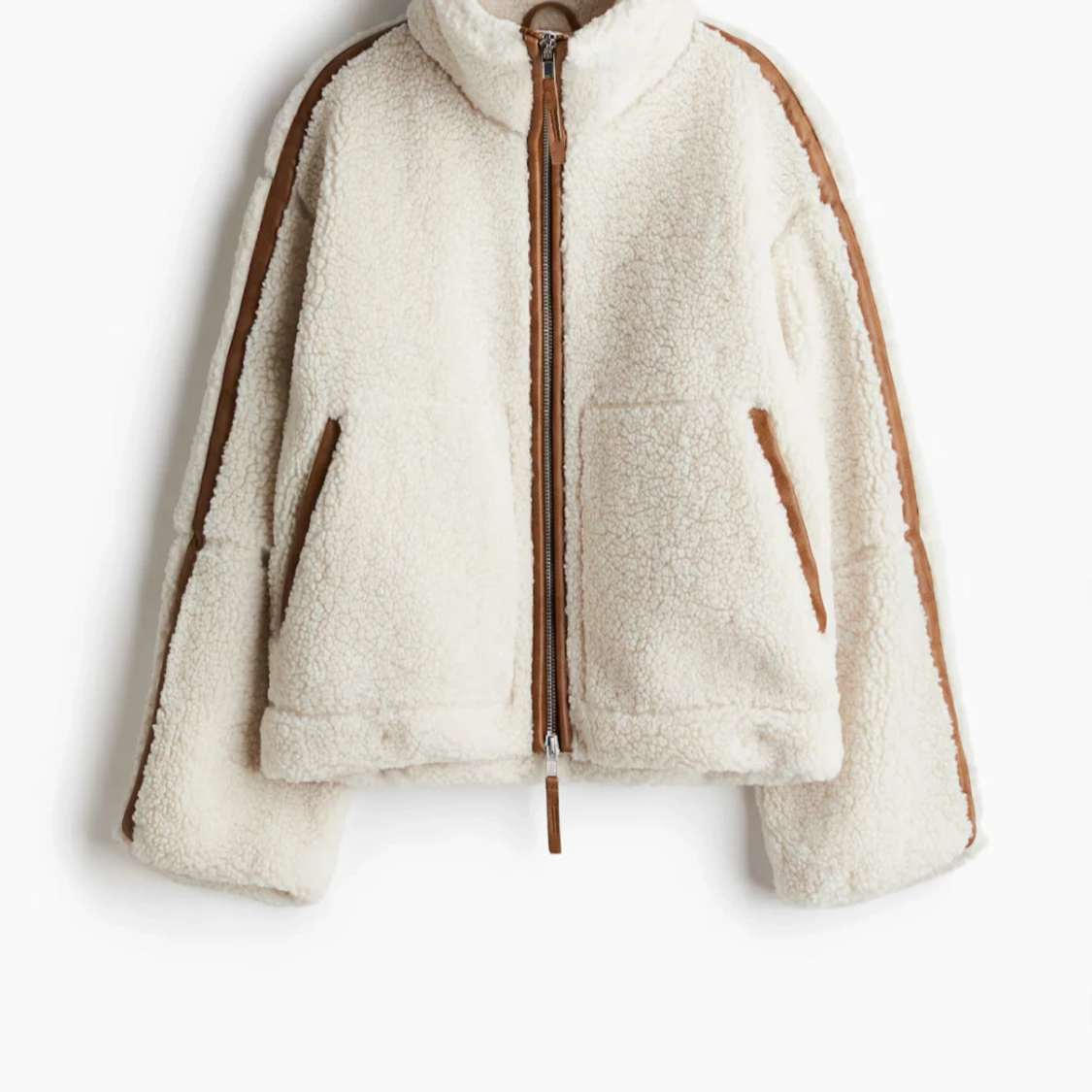 Pilejacka med bruna detaljer  - 4