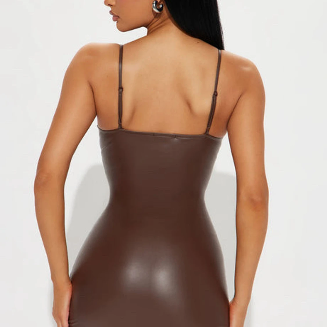 Brun tight kort klänning i skinnimitation - 2