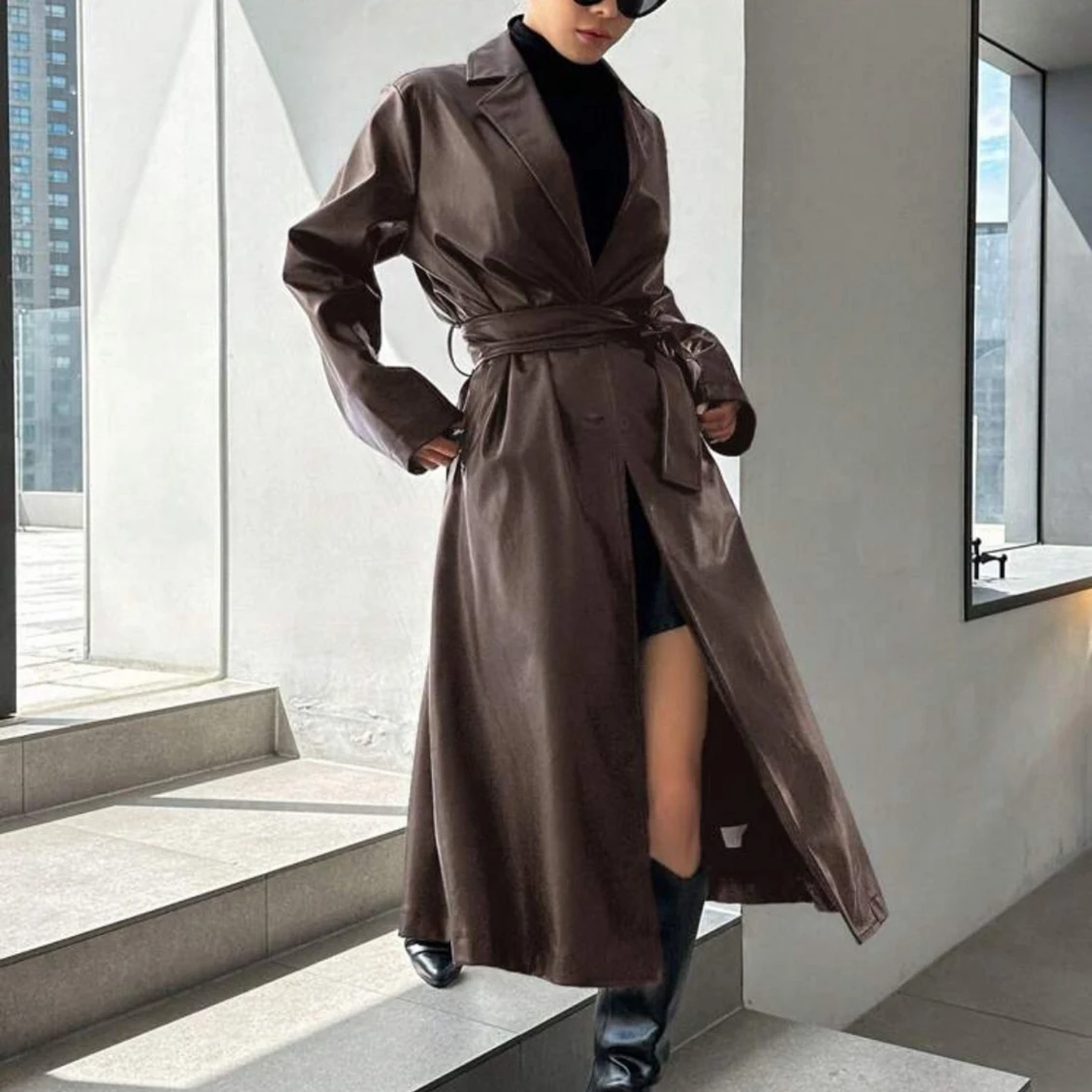 Brun skinn trenchcoat