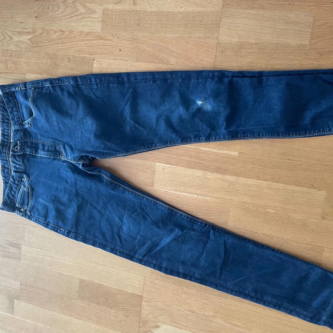 Blå jeans från Emporio Armani