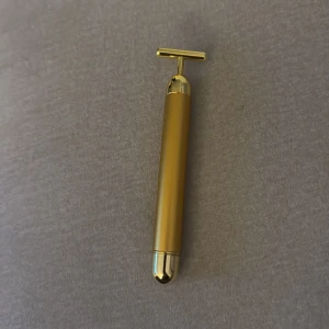 Vibrating Face Sculptor - Jättefint skick. Använd 2-3ggr 