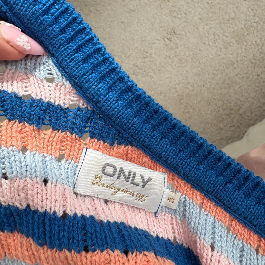 Randig stickad croppad topp från ONLY - 2