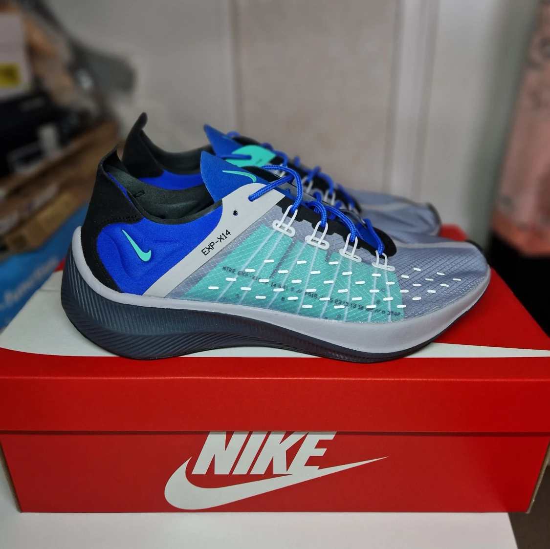 Oanvända Nike React skor  - 1