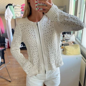 Sååå fin kofta - Säljer denna sååå fina kofta från oss Molly☀️☀️🎀🎀