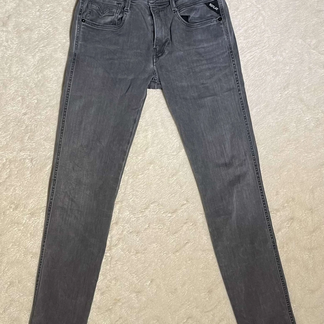 Grå Replay anbass - 1