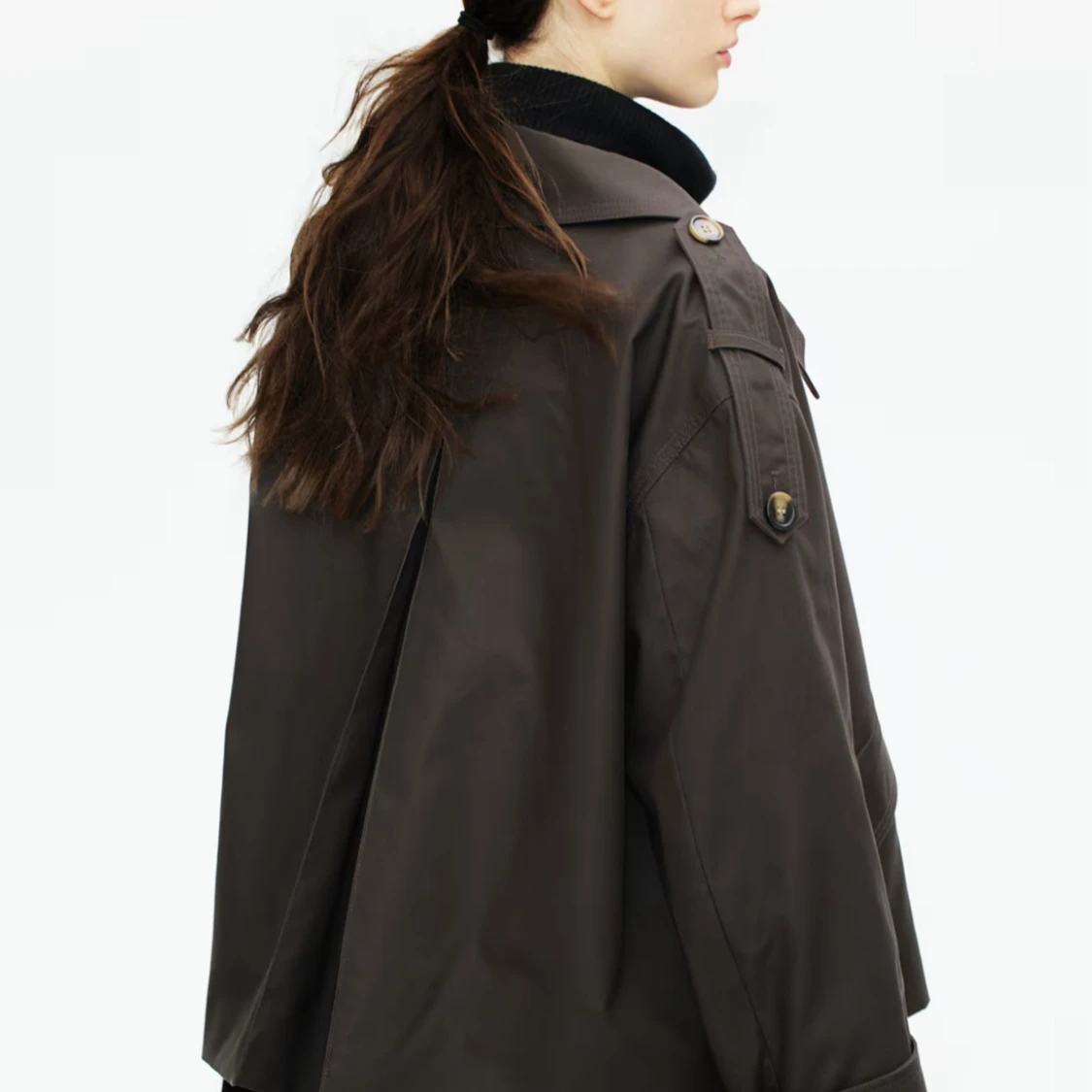 Brun trenchcoat med knappar - 3