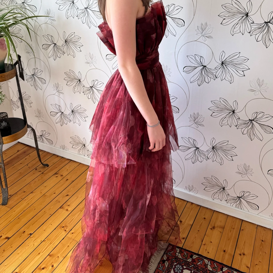 Vinröd balklänning  - 1