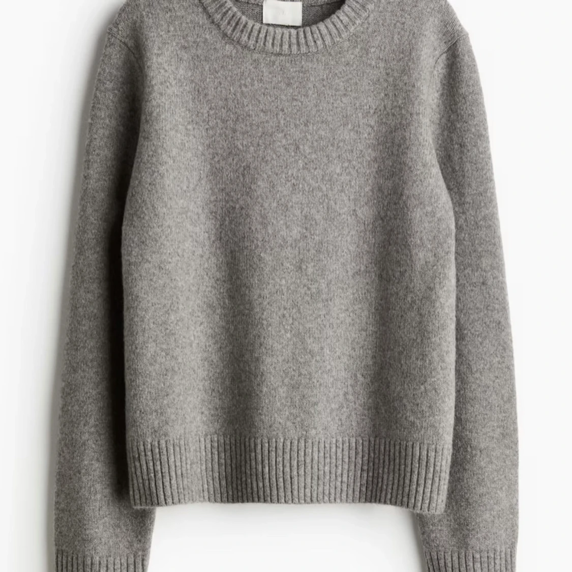 Grå stickad tröja från H&M