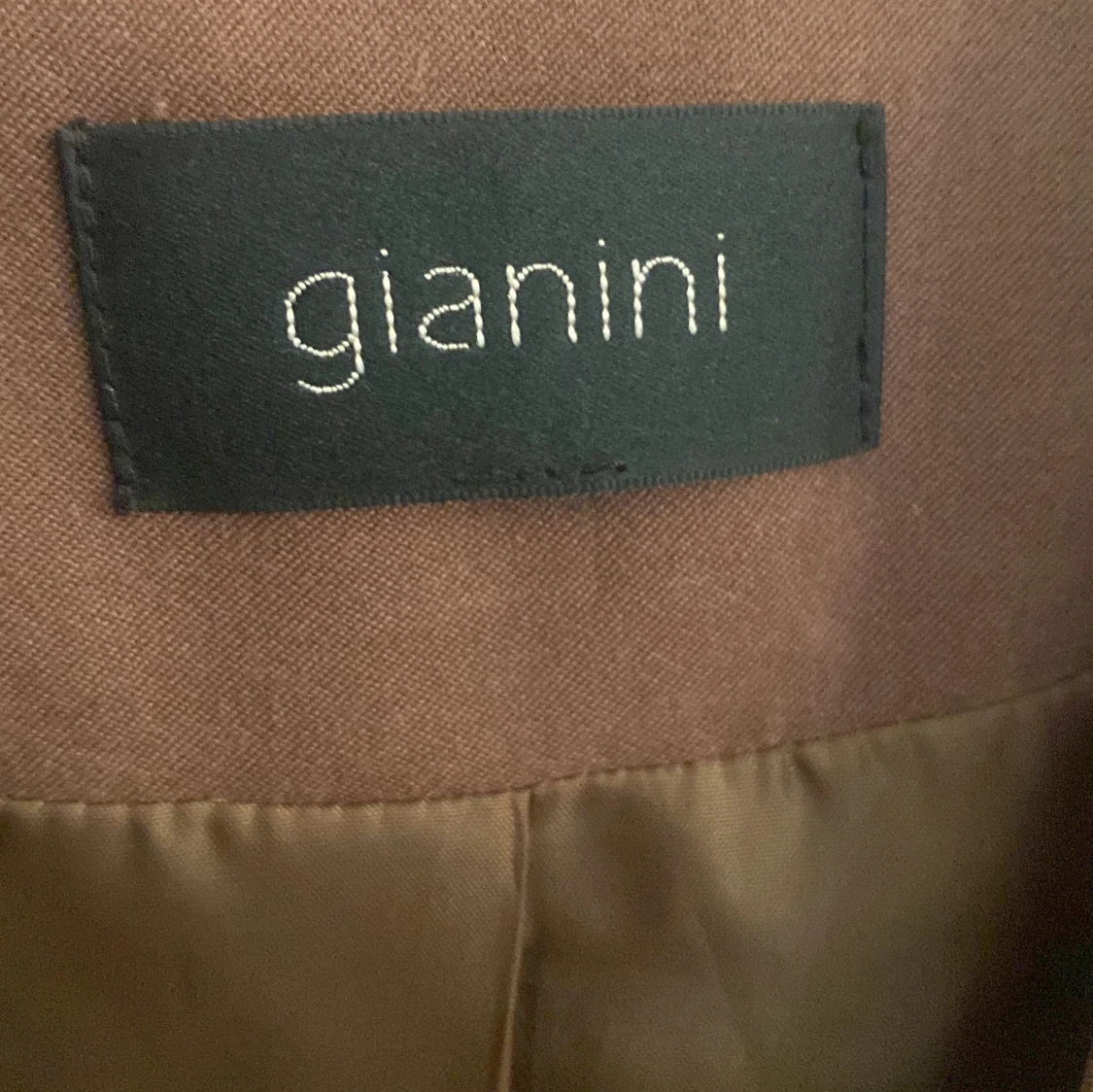 Brun mockakavaj från Gianini - 1