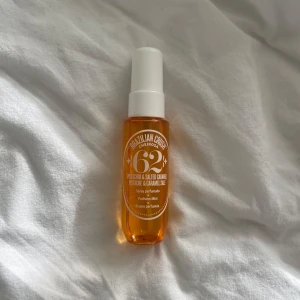 Brazilian Crush Cheirosa 62 - En doftspray med noter av pistage och saltad karamell från Sol de Janeiro.