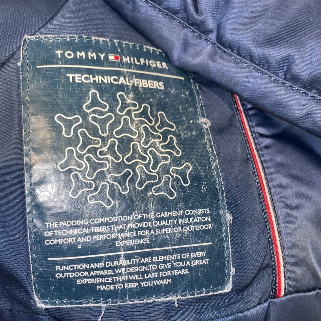 Blå dunjacka från Tommy Hilfiger - 3