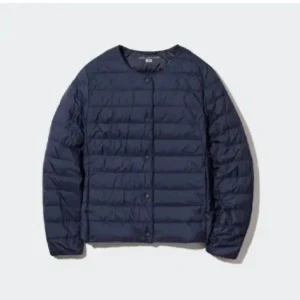 Uniqlo jacka marinblå  - Helt oanvänd