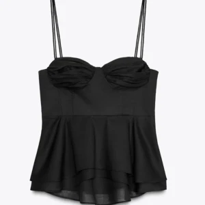 SÖKER - Söker den här zara toppen! SNÄLLA SKRIV ifall ni har eller vet någon som har den!! Helst storlek s men xs går också!💕💕