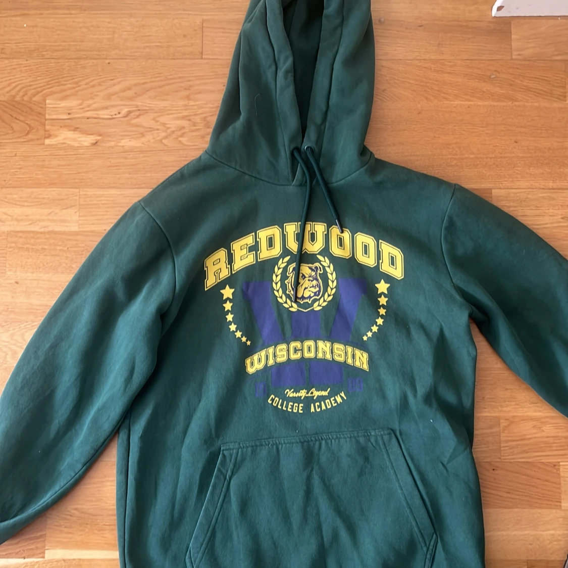 Grön hoodie från Only & Sons