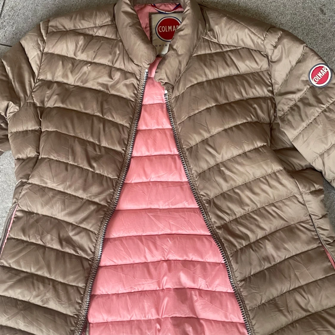 Beige dunjacka från Colmar - 3