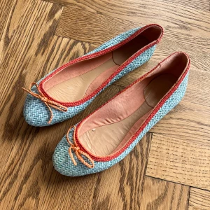 Ballerinaskor - Suuuuperfina ballerinaskor i toppskick🥰