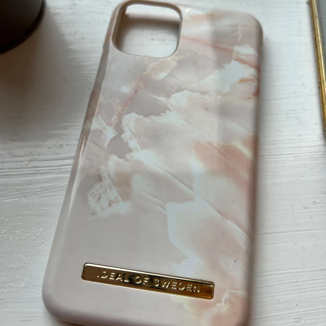 Mobilskal från Ideal of Sweden - 1