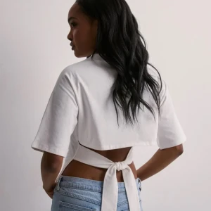 Nelly tröja - populär tröja ifrån nelly nyskick 