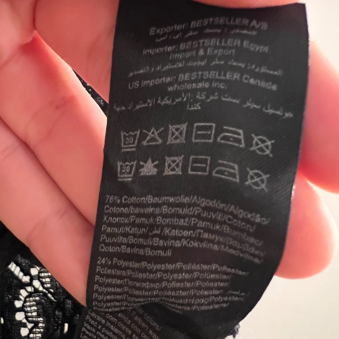 Svart spetsblus från Vero Moda - 3