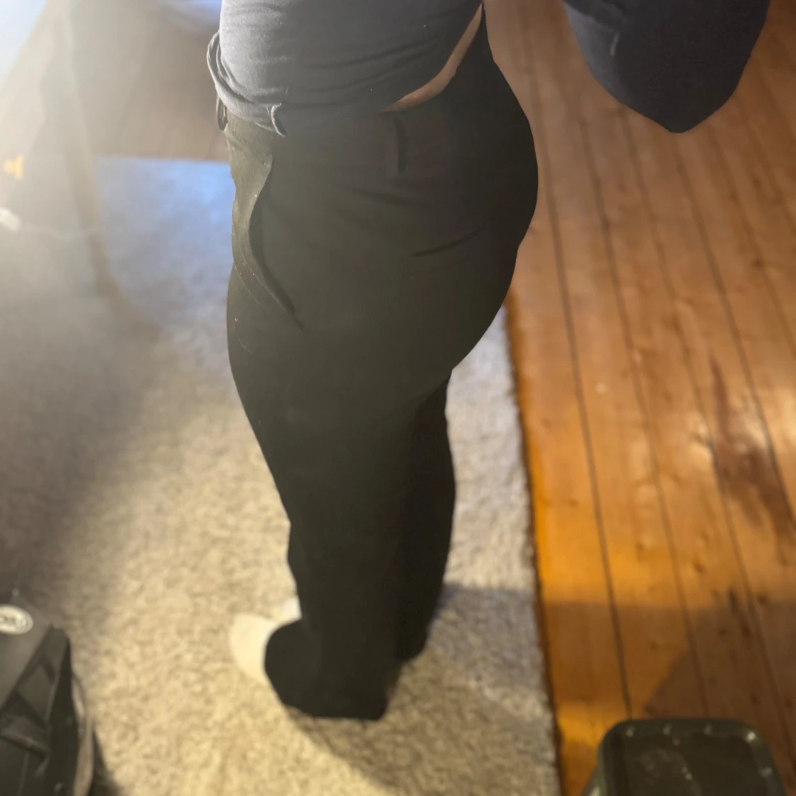 Svarta kostymbyxor från Lindex - 2