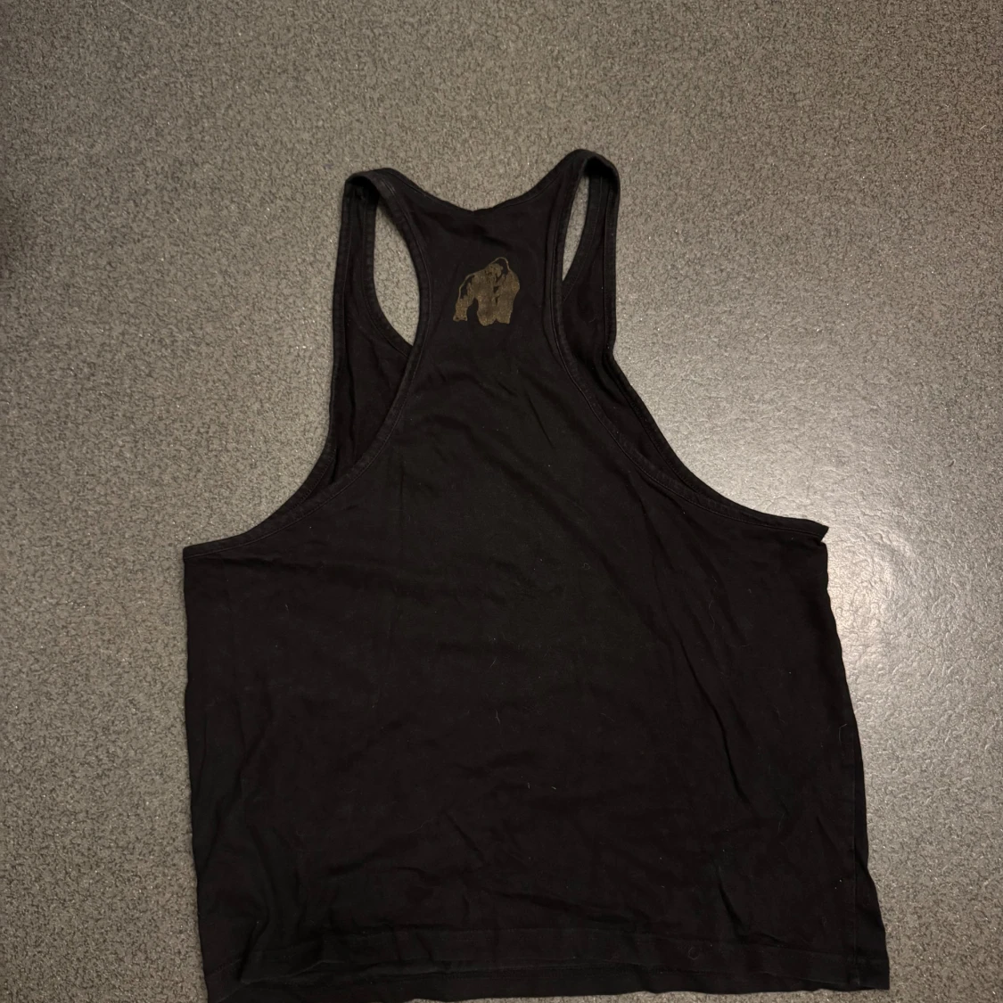 Svart linne Gorilla Wear - 1