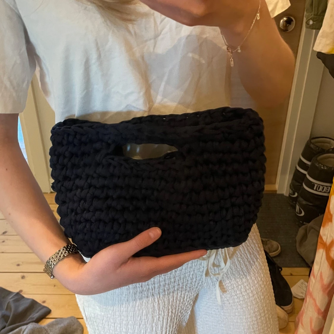 Virkad väska mörkblå - 1