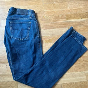 Tiger of Sweden jeans  - Tiger of Sweden jeans, skick 9/10, nypris 1699kr, W31 L34, hör av er vid frågor 