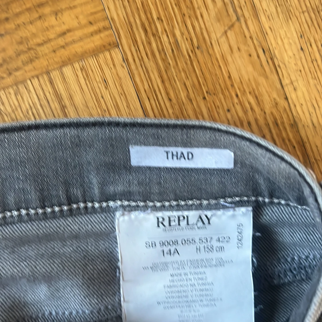 Grå jeansbyxor från Replay - 1