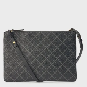 By Malene Birger  - IVY PURSE -  BY MALENE BIRGER. Ny och aldrig använd med etikett kvar. Ordpris 900kr. Medföljer dustbag 