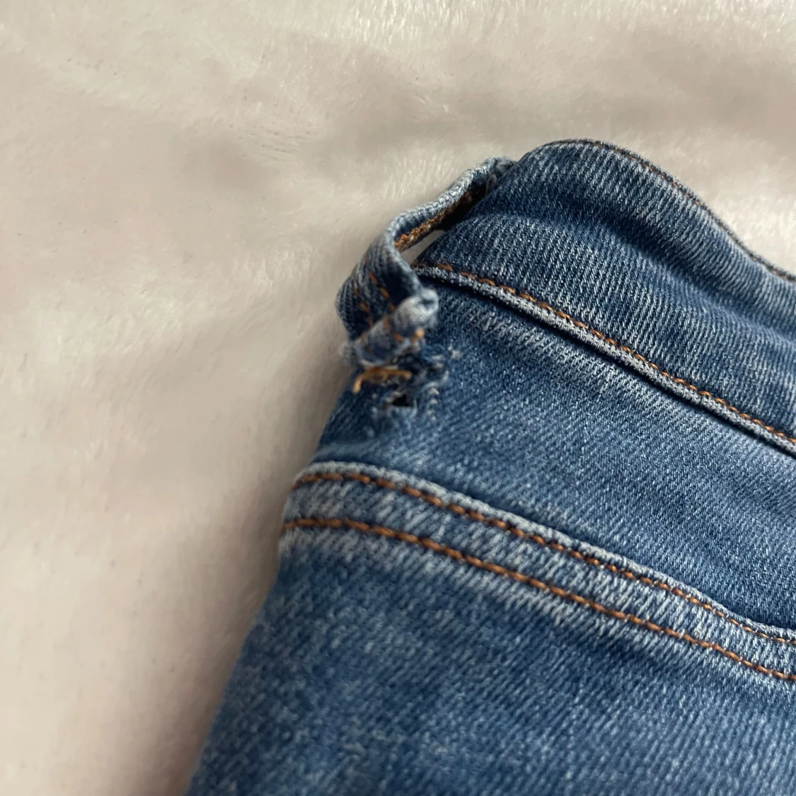 Blå bootcut jeans med klassisk look - 2