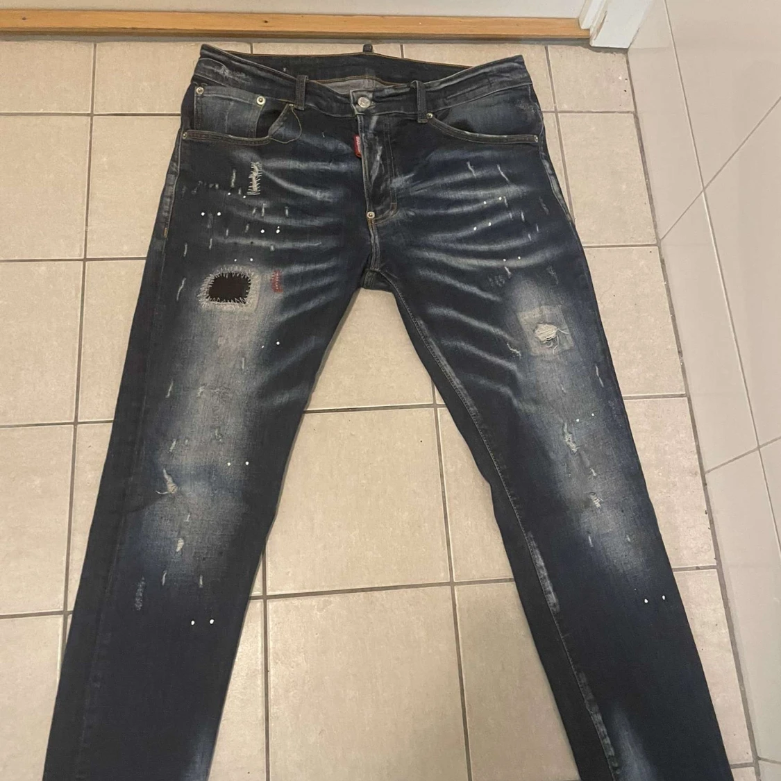 Mörkblå distressed jeans ICON - 1