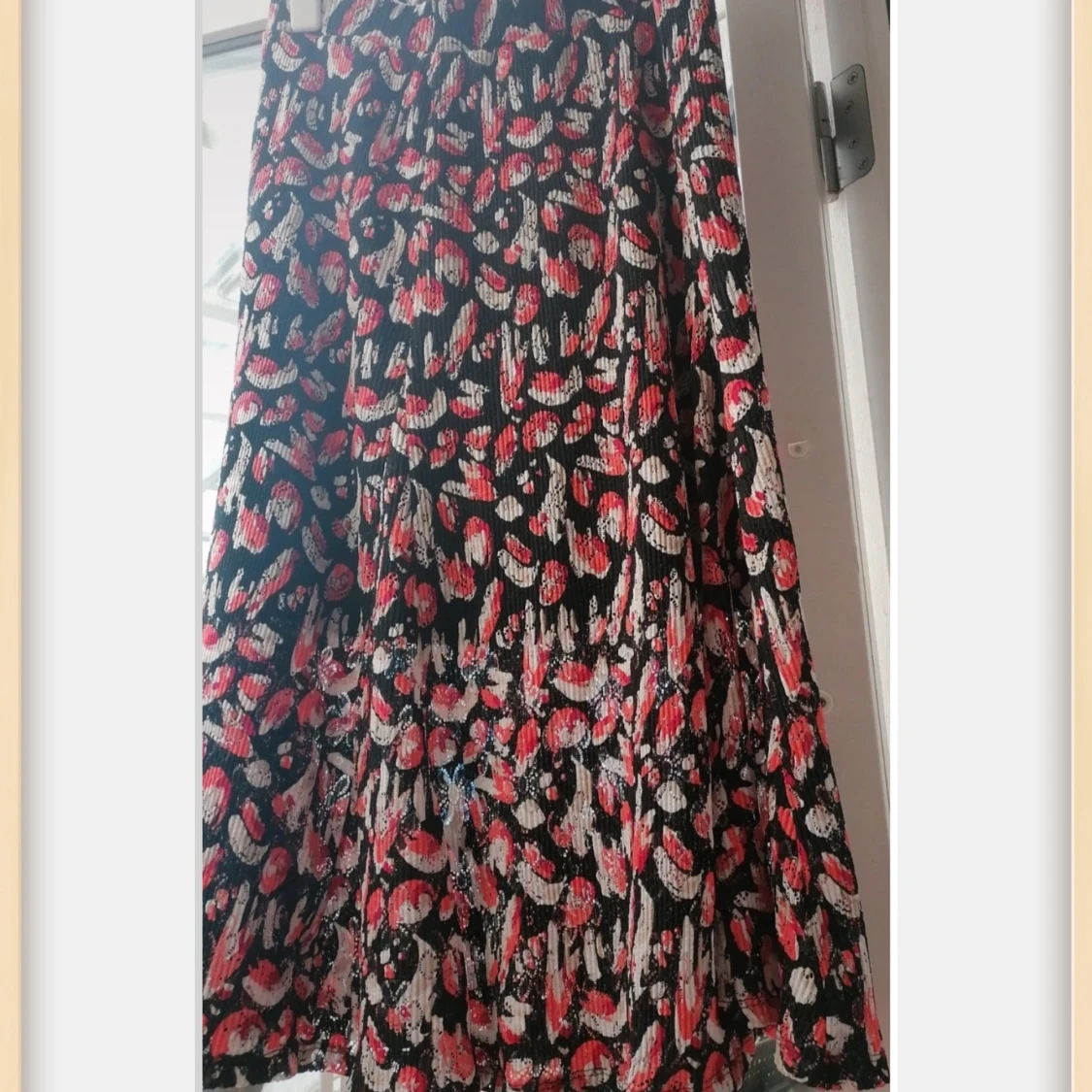 Mönstrad spetsklänning från 365, M