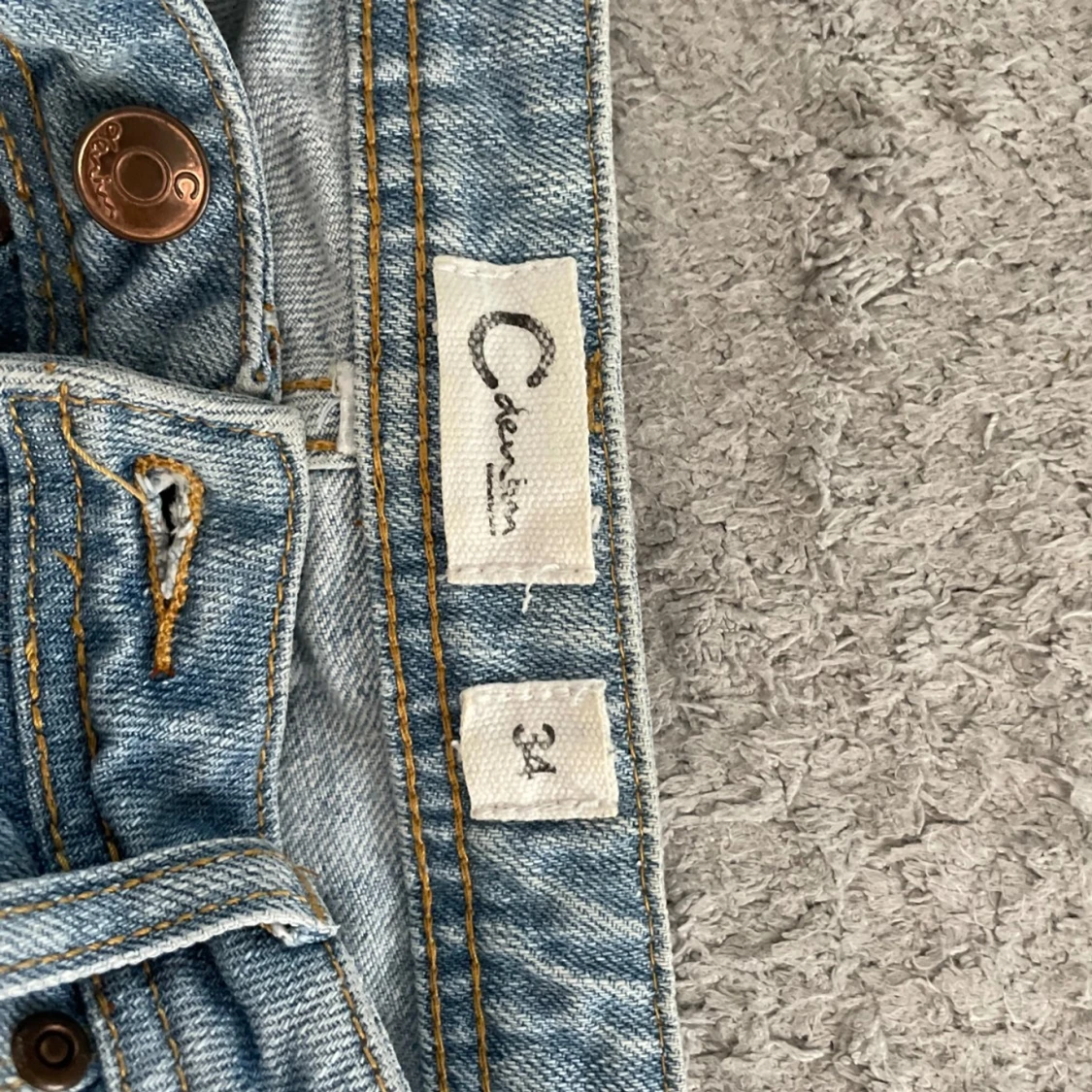 Lågmidjade jeansshorts - 91