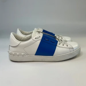 Valentino Open Sneakers - Storlek 40 sjukt bra skick, inget og